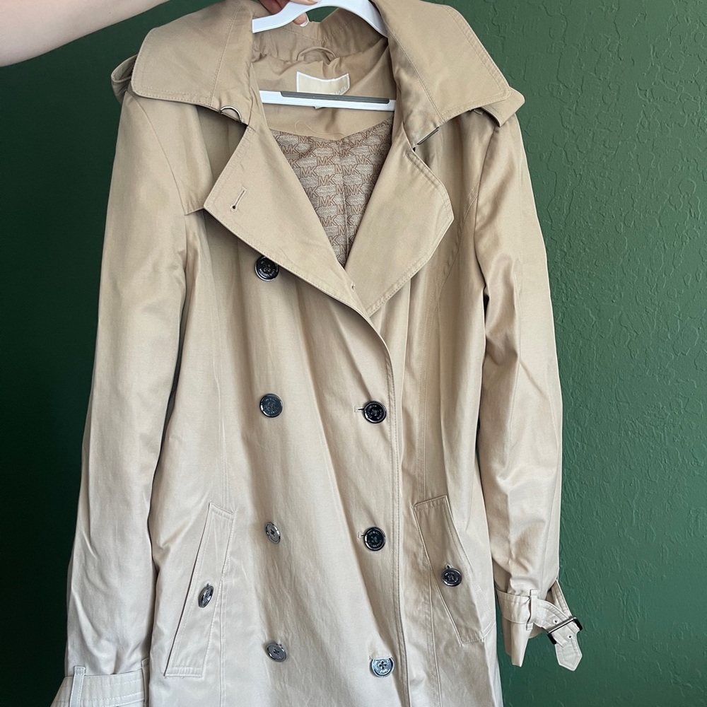 MICHAEL Michael Kors | Trenchoat Tan Jacket with Hood Size XL